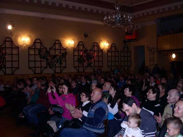 Vánoční jarmark a vystoupení 2014
