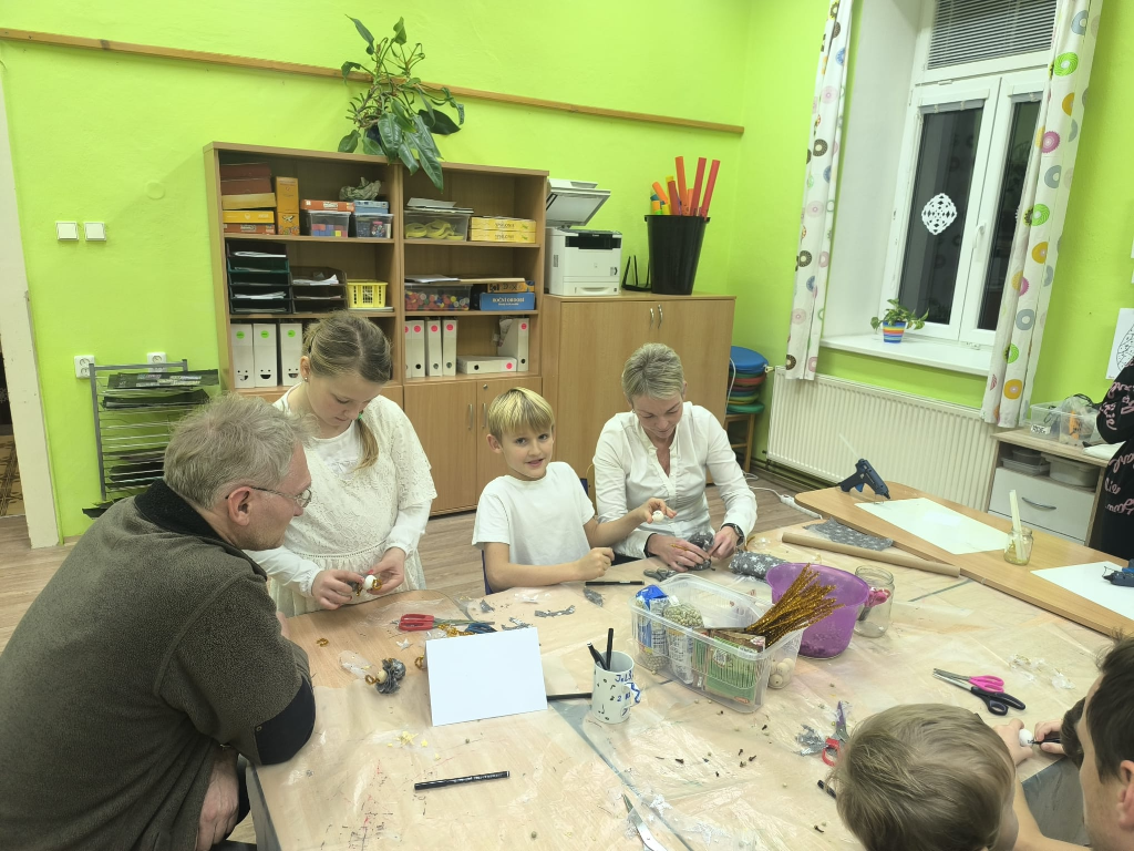 Vánoční setkání první, druhé a čtvrté třídy