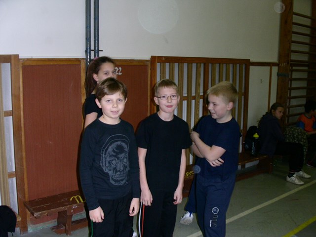 Vánoční turnaj v miniházené